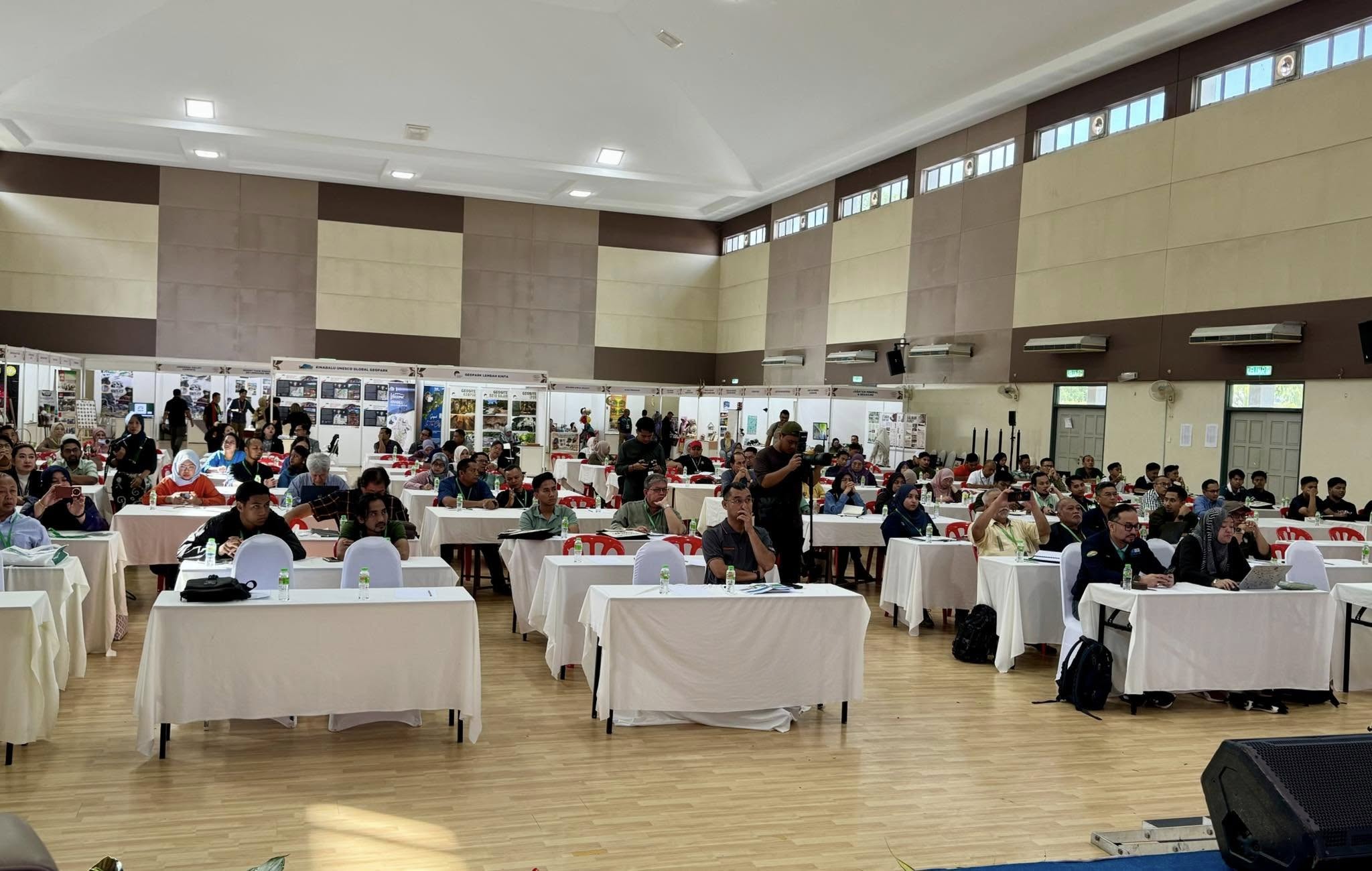 Seminar Lenggong Geopark 2 Seminar Lenggong Geopark 2