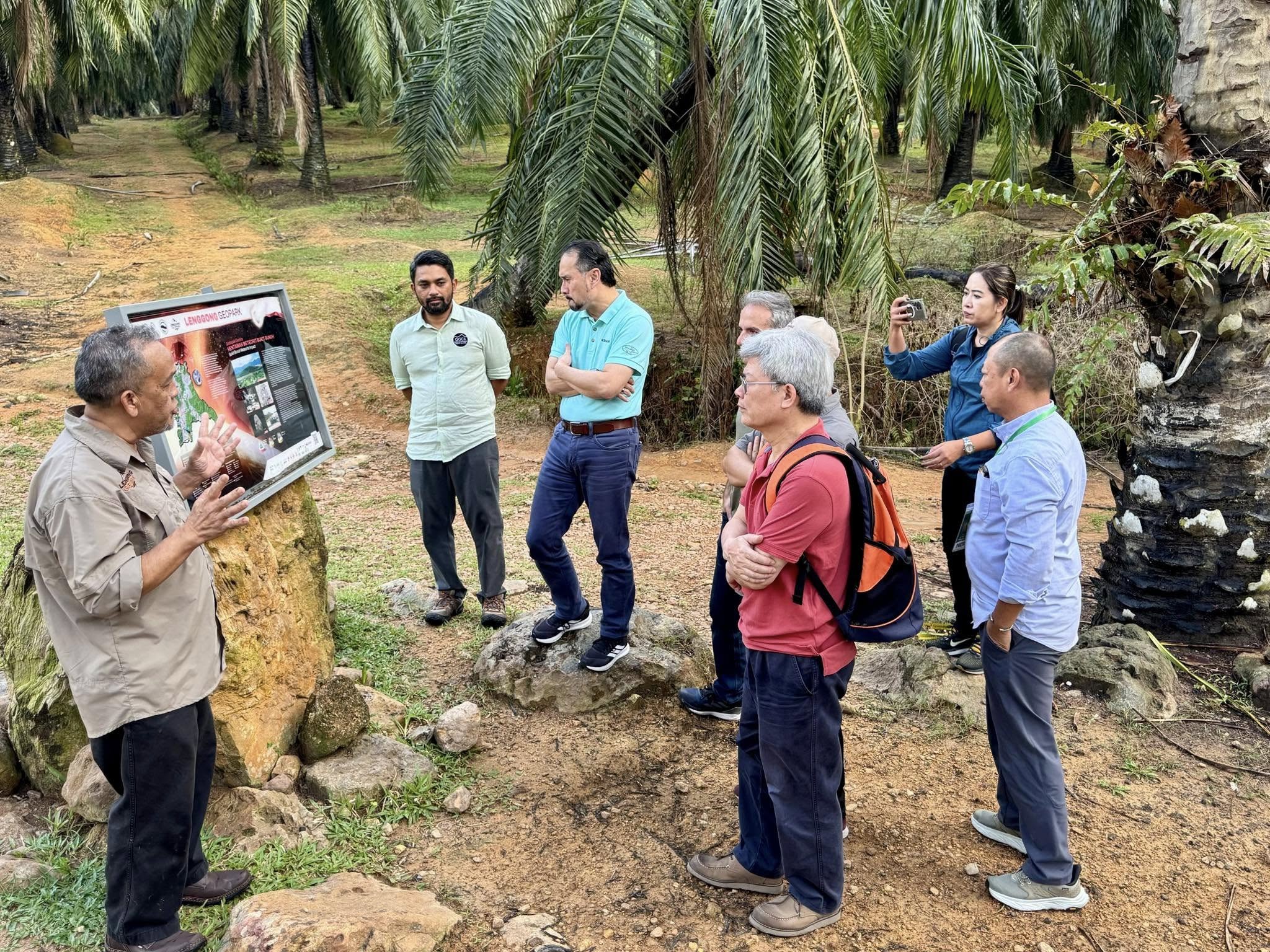 Seminar Lenggong Geopark 5 Seminar Lenggong Geopark 5